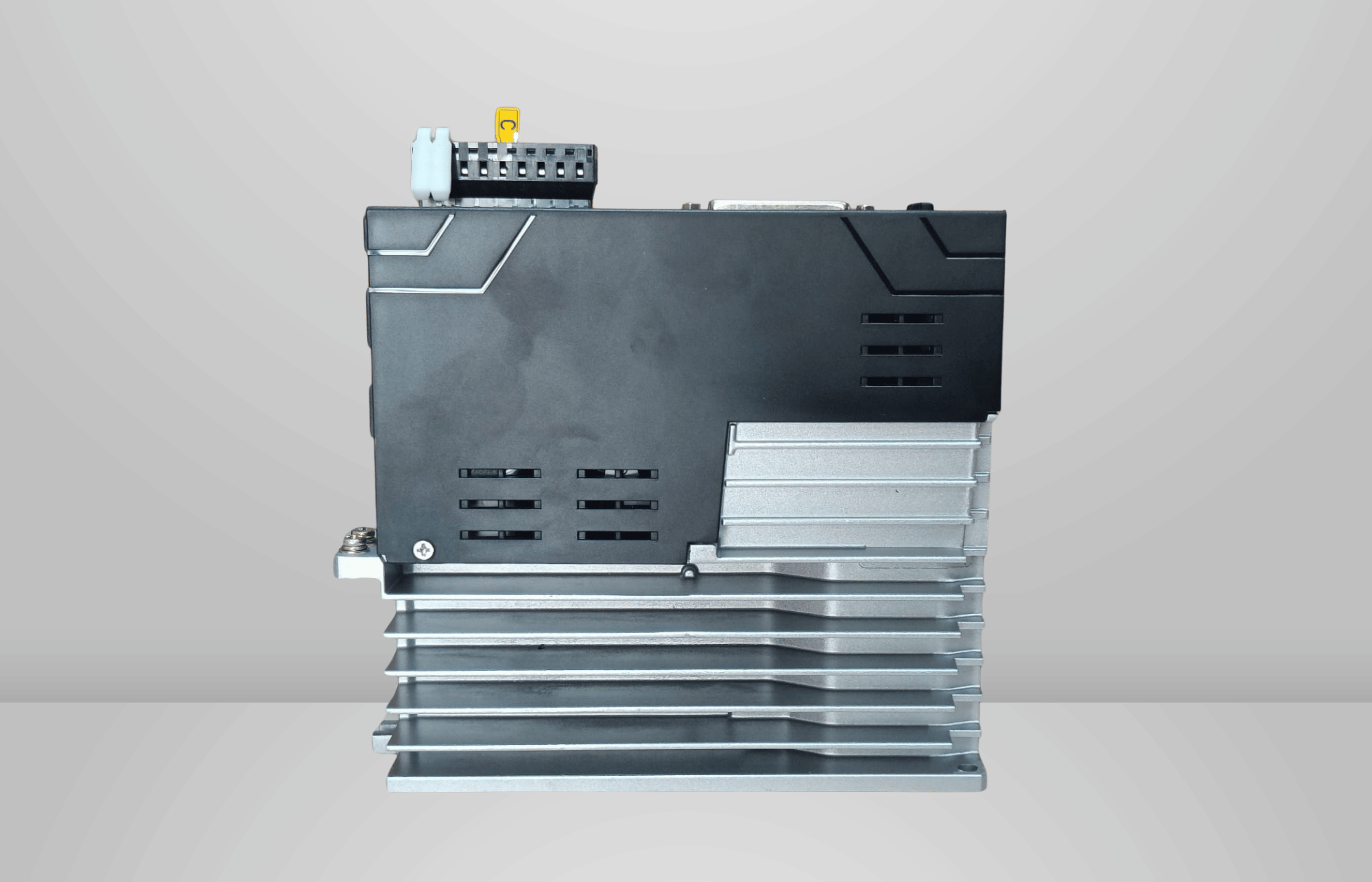 Yusuku AC Servo Driver LW-X3P-2R8